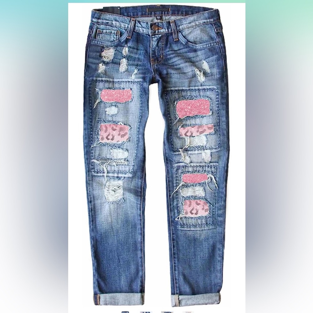 Women’s relaxed/distressed jeans NEW NEVER WORN XL original packaging